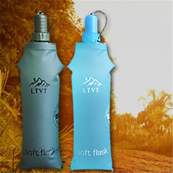 Flexible soft flask water bottle for running and cycling