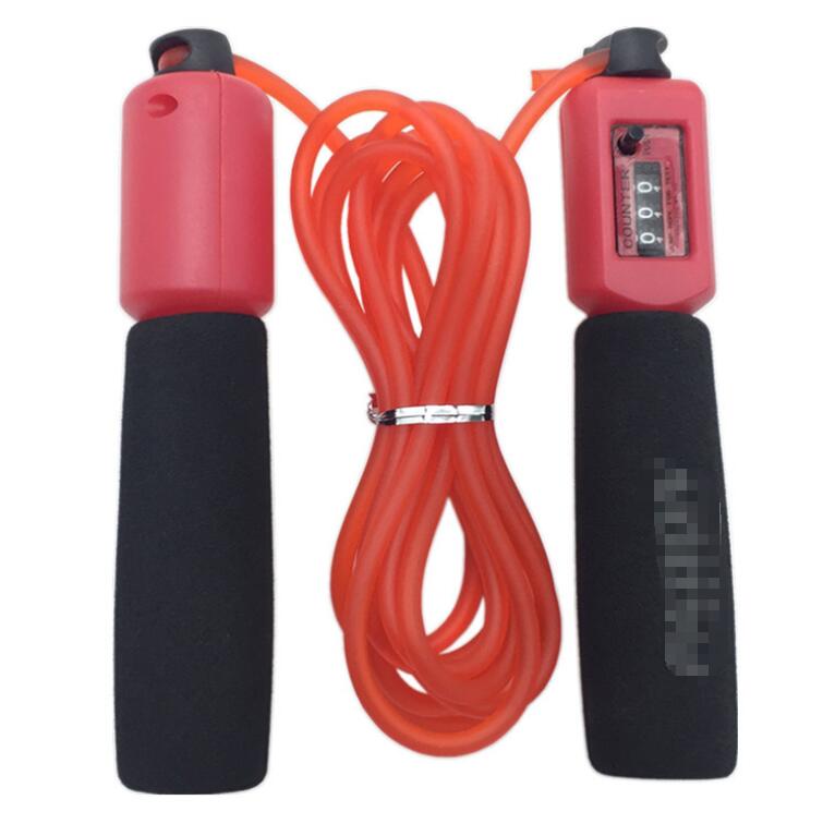 Smart jump rope with digital fitness tracking